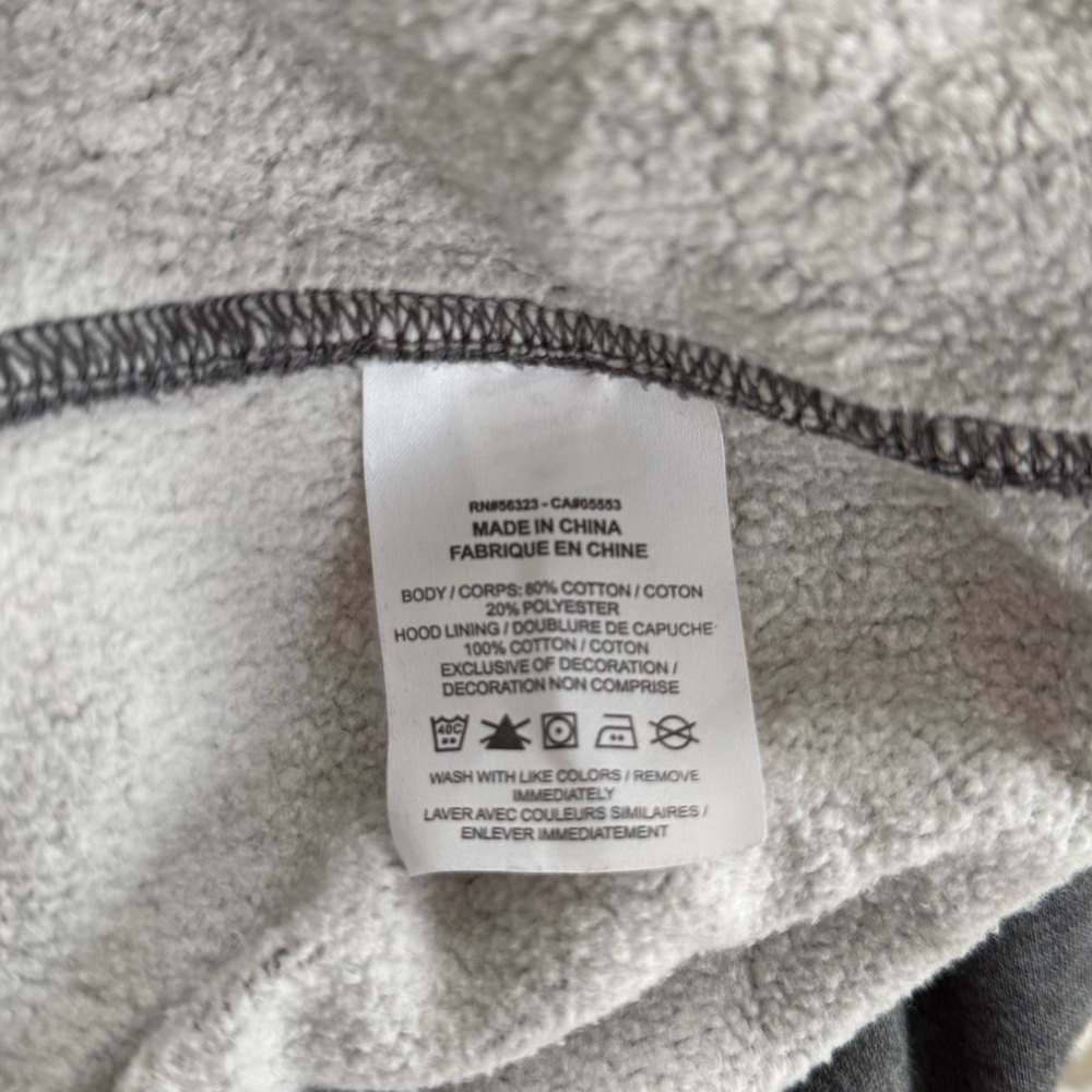 Nike Gray Sweatshirt Classic Pullover Design - Picture 4 of 4